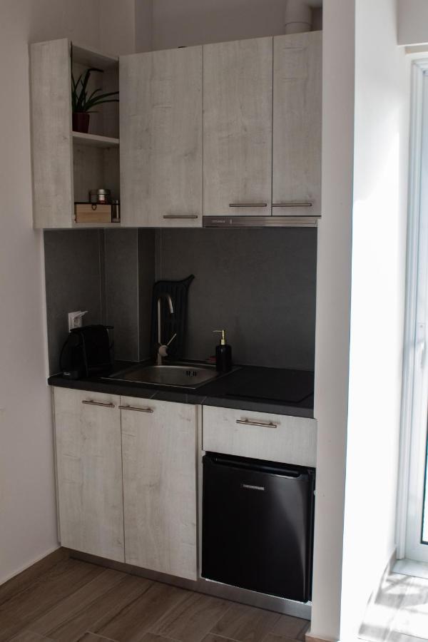 Langi Apartments Missolonghi Экстерьер фото